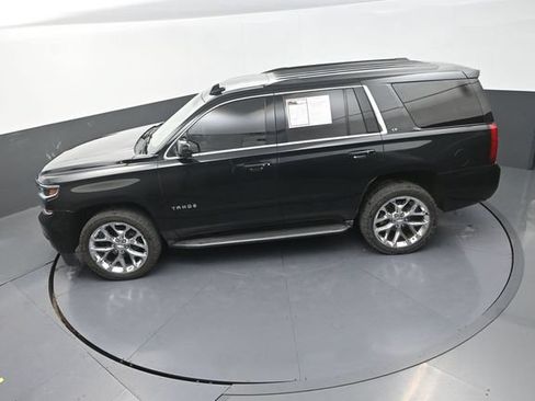 Used 2017 Chevrolet Tahoe LT w/ Luxury Package AWD/4WD image 15