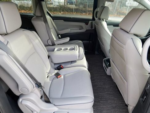 Used 2024 Honda Odyssey Elite image 31