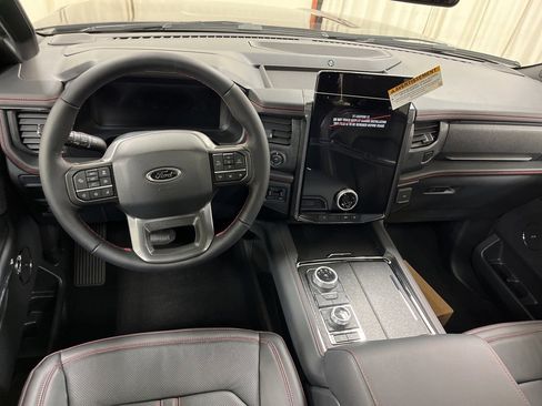 New 2024 Ford Expedition Limited image 17