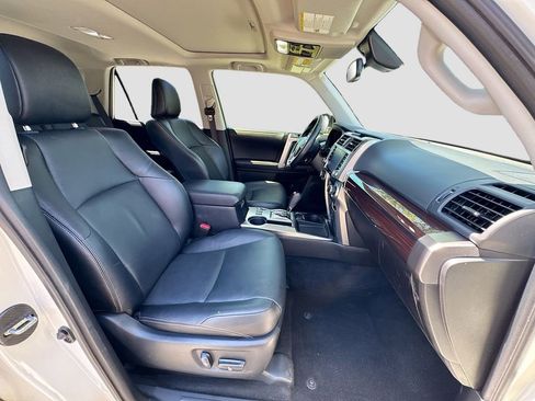 Used 2023 Toyota 4Runner Limited RWD image 30