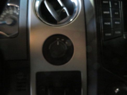 Used 2014 Ford F150 XLT w/ Equipment Group 302A Luxury image 42