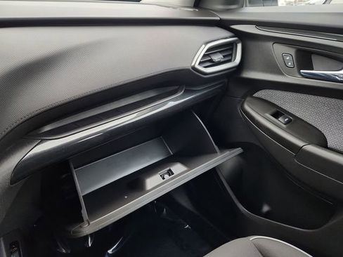 Used 2023 Chevrolet TrailBlazer LS image 43