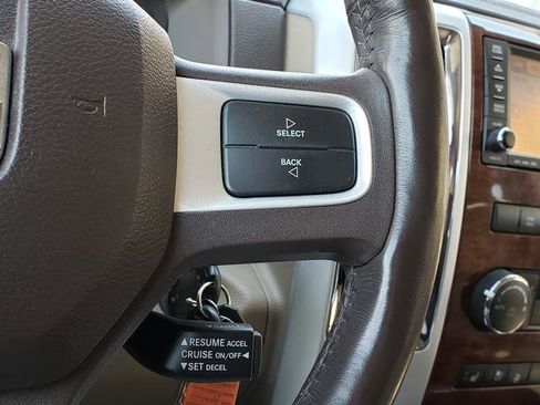 Used 2011 RAM 1500 Laramie image 21