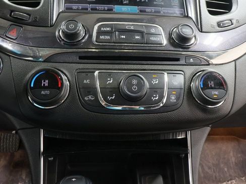 Used 2016 Chevrolet Impala LTZ image 9