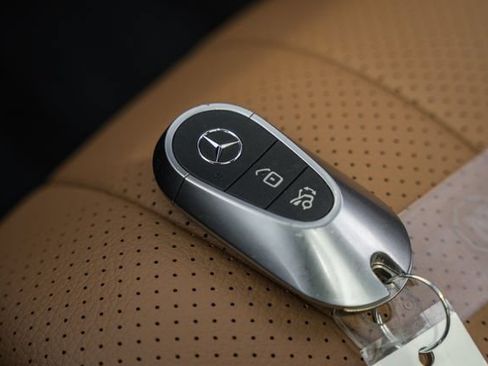 Certified 2024 Mercedes-Benz E 350 4MATIC Sedan image 47