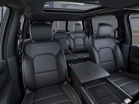 New 2027 RAM 1500 Laramie AWD/4WD image 16