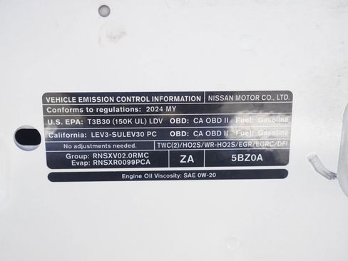 Certified 2024 Nissan Sentra SV FWD image 25
