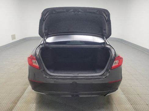 Used 2018 Honda Accord EX-L image 29