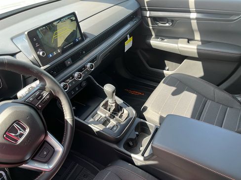 Used 2026 Honda CR-V TrailSport image 13