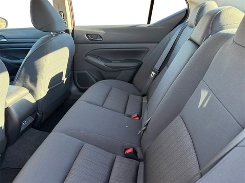 Certified 2025 Nissan Altima 2.5 SV image 10