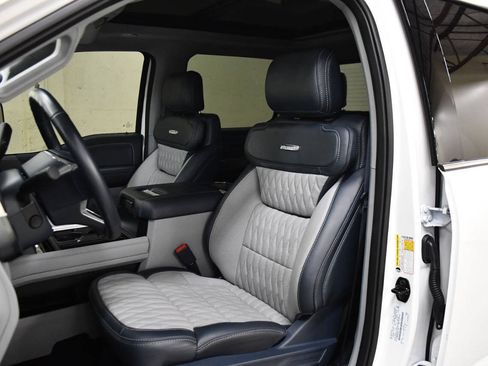 Used 2023 Ford F450 Limited w/ FX4 Off-Road Package AWD/4WD image 9