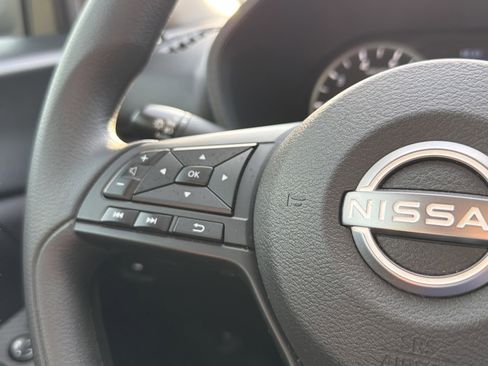 Used 2024 Nissan Sentra S image 24