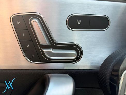 Used 2019 Mercedes-Benz A 220 image 36