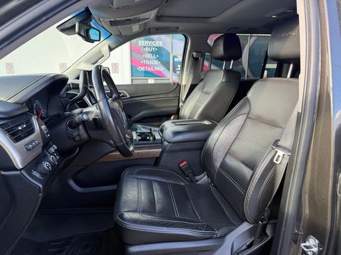Used 2019 GMC Yukon XL Denali image 10