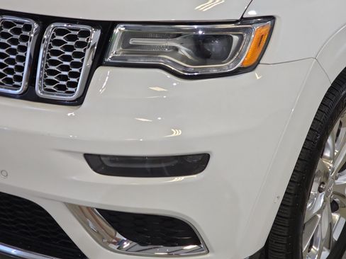 Used 2021 Jeep Grand Cherokee Summit AWD/4WD image 30
