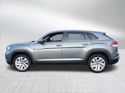 Certified 2023 Volkswagen Atlas Cross Sport SE image 4