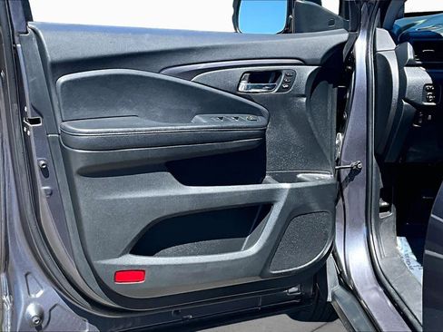 Used 2021 Honda Pilot Special Edition image 21