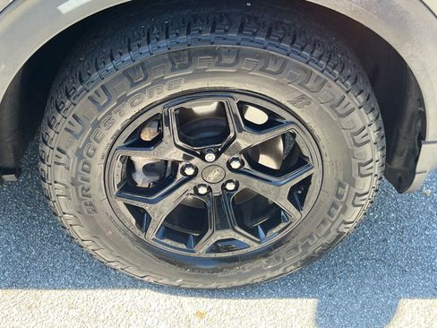 Used 2022 Ford Explorer Timberline image 12