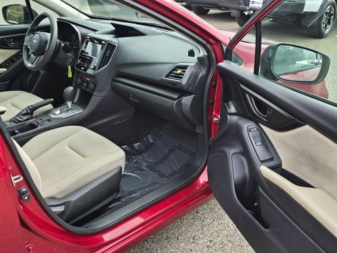 Used 2018 Subaru Impreza 2.0i Premium image 10