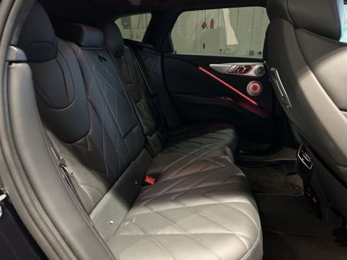 Used 2023 BMW XM image 33