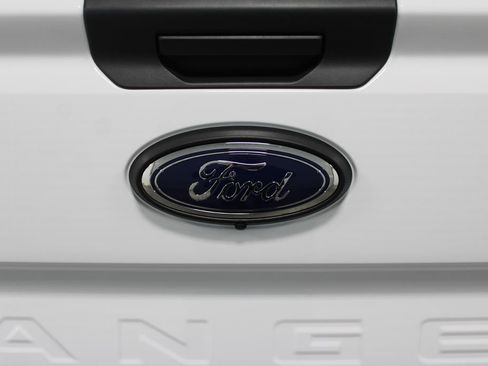 New 2025 Ford Ranger XL image 13