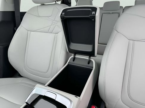 Used 2026 Hyundai Tucson SE image 16