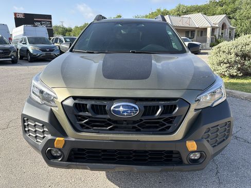 Used 2025 Subaru Outback Wilderness AWD/4WD image 8