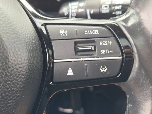 Used 2023 Honda HR-V EX-L image 35