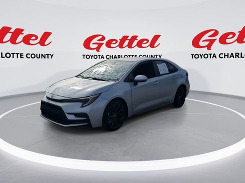 Certified 2026 Toyota Corolla SE image 4