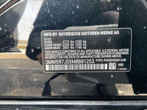 Used 2021 BMW 330i xDrive Sedan w/ Driving Assistance Package image 34