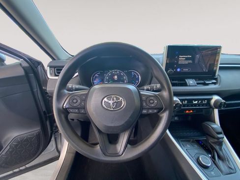 Used 2024 Toyota RAV4 XLE w/ Convenience Package AWD/4WD image 12