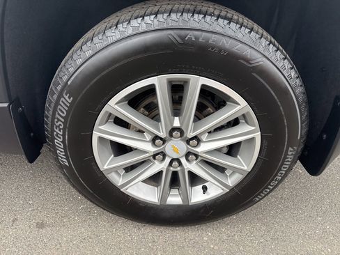 Used 2023 Chevrolet Traverse LT w/ LPO, Floor Liner Package image 10