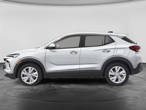 Used 2026 Buick Encore GX Preferred FWD image 3