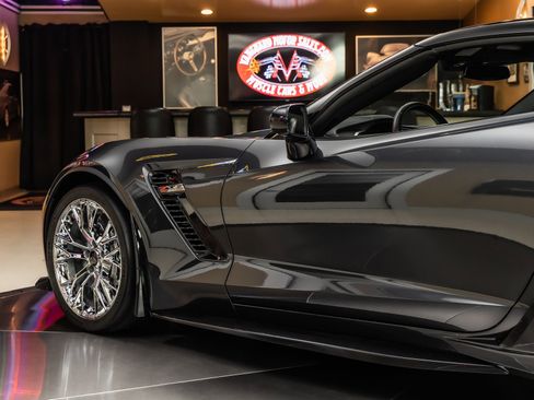 Used 2017 Chevrolet Corvette Z06 image 35