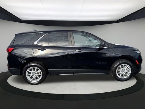 Used 2022 Chevrolet Equinox LT image 5