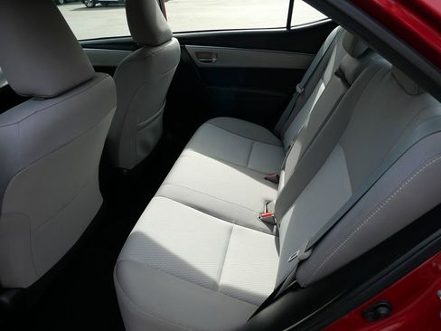 Used 2016 Toyota Corolla LE FWD image 24