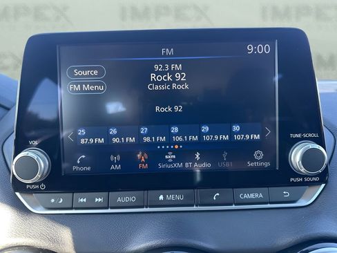 Used 2024 Nissan Sentra SR w/ SR Premium Package image 18