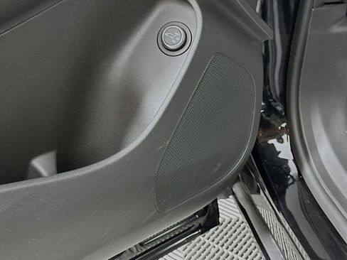 Used 2024 Buick Envista Sport Touring w/ Convenience I Package image 25