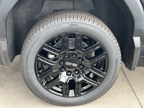 New 2026 GMC Sierra EV Elevation w/ LPO, Elevation Dark Package image 9