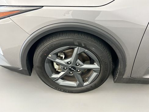 Used 2025 Kia K4 FWD image 11