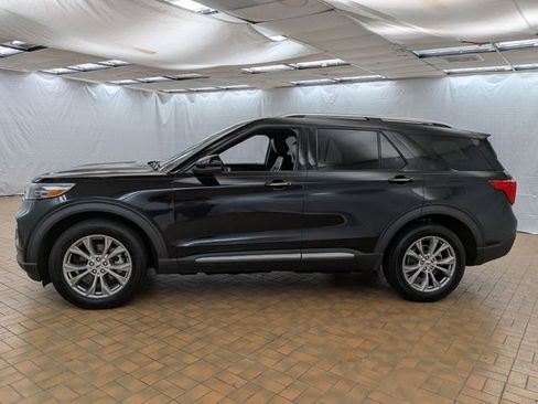 Certified 2020 Ford Explorer Limited AWD/4WD image 4