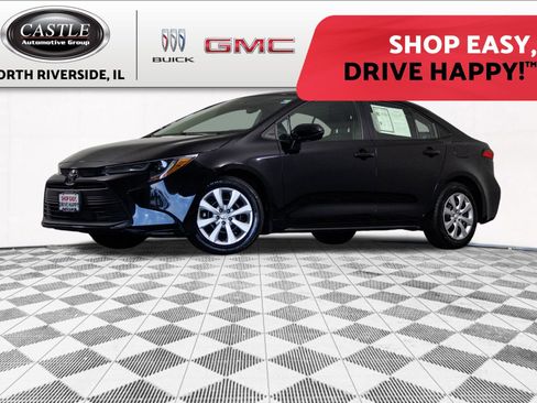 Used 2024 Toyota Corolla LE image 1