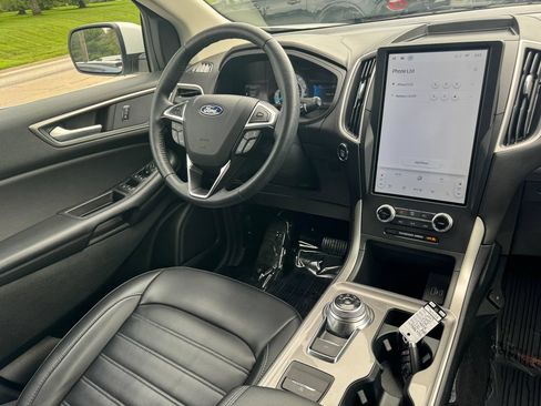 Used 2024 Ford Edge SEL w/ Convenience Package AWD/4WD image 23