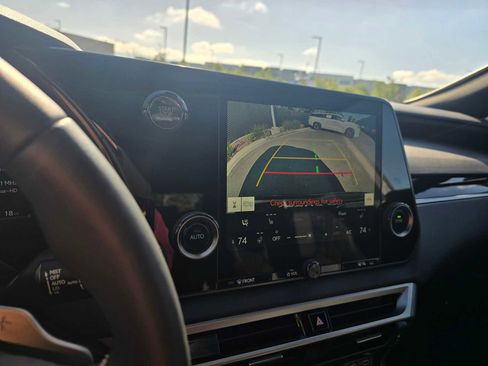 Used 2025 Lexus RX 350 FWD w/ Technology Package image 29