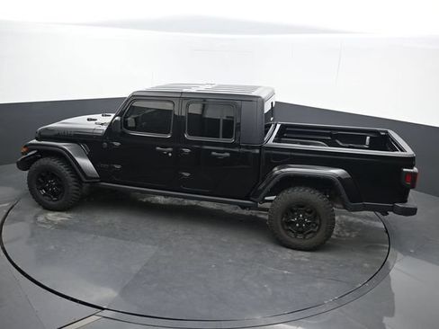 Used 2023 Jeep Gladiator Sport AWD/4WD image 45