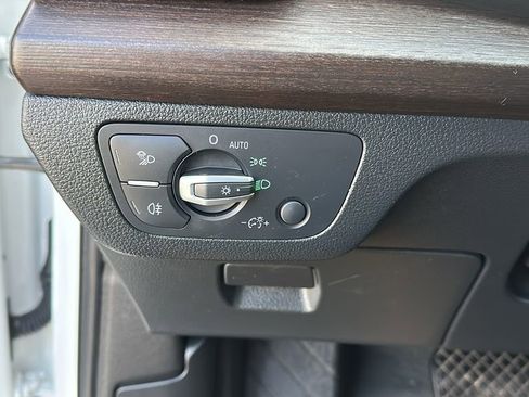 Used 2022 Audi Q5 2.0T Premium image 21