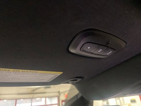 Certified 2022 RAM 1500 Big Horn image 33