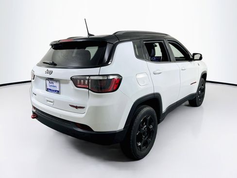 Used 2023 Jeep Compass Trailhawk AWD/4WD image 5