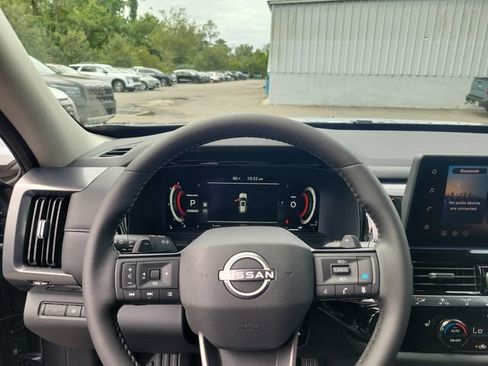 New 2026 Nissan Pathfinder SL FWD image 23