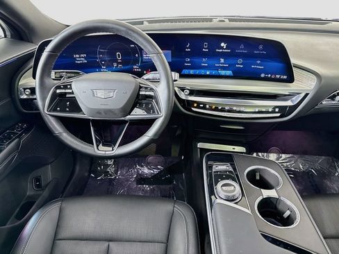 Used 2024 Cadillac Lyriq Sport RWD image 21